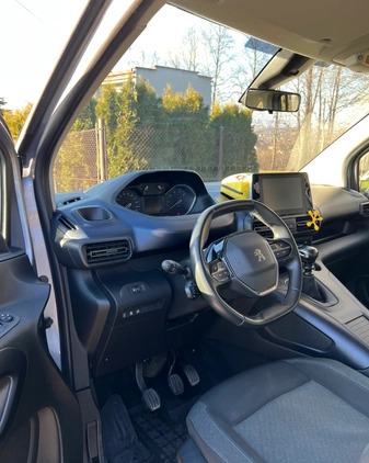 Peugeot Rifter cena 78000 przebieg: 93000, rok produkcji 2019 z Wieliczka małe 436